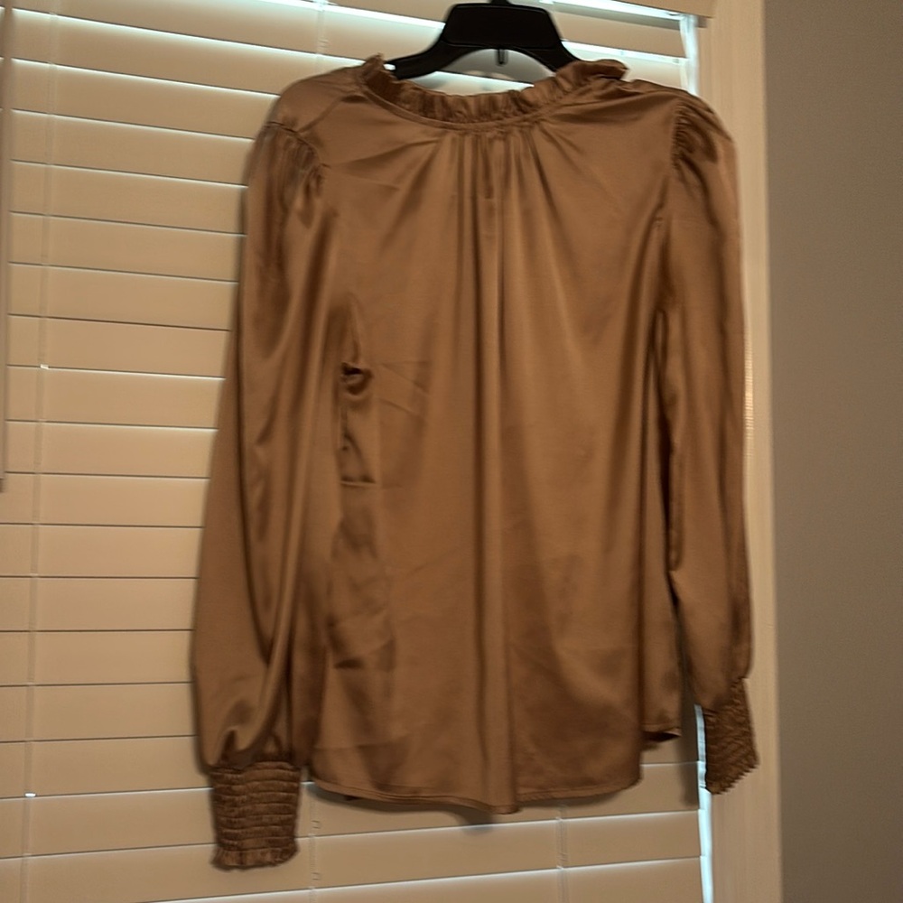 Jodifl silk top